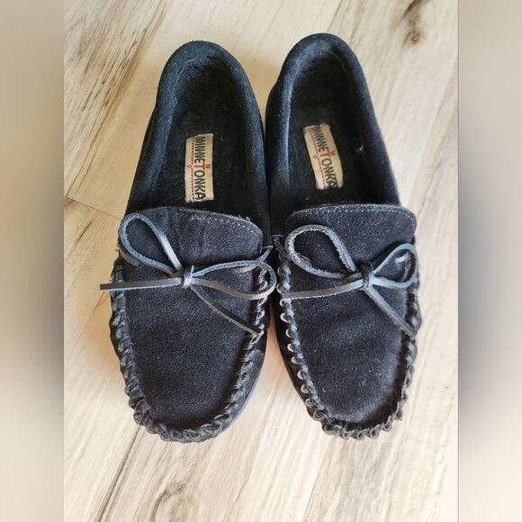 MINNETONKA MOCCASIN BLACK Black Women Size 8 EUC - Picture 1 of 10